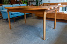 Load image into Gallery viewer, Vintage Teak Drawleaf Dining Table