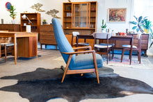 Load image into Gallery viewer, Vintage Folk Ohlsson Lounge Chair