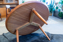 Load image into Gallery viewer, Vintage Round Teak Coffee Table
