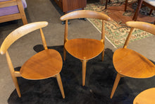 Load image into Gallery viewer, Hans Wegner For Fritz Hansen FH4103 "Heart" chairs