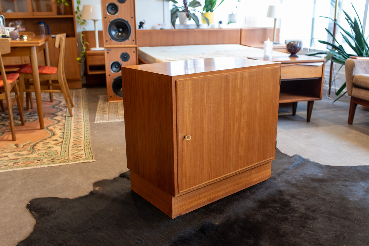 Vintage Danish Teak Poul Hundevad KOLLEKTION