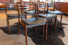 Load image into Gallery viewer, Vintage Round Gudme Rosewood Dining Table with two Leaves and Six Rosewood Chairs