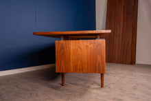Load image into Gallery viewer, Restored Vintage RS Associates Walnut Executive Desk