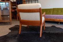 Load image into Gallery viewer, Vintage Teak Ole Wanscher for France and Son Lounge Chair