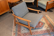 Load image into Gallery viewer, Vintage Upholstered Lounge Chair Pair