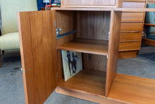 Load image into Gallery viewer, Vintage Modular Wall Unit by Finn Juhl for France and Sons