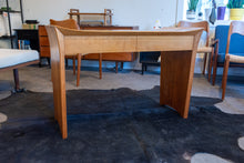 Load image into Gallery viewer, Curved Wooden Desk