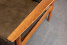 Load image into Gallery viewer, Vintage Teak Arne Vodder Lounge Chair Pair in Brown Leather