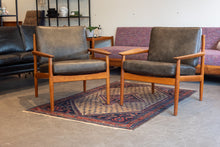 Load image into Gallery viewer, Vintage Teak Arne Vodder Lounge Chair Pair in Brown Leather