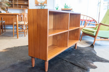 Load image into Gallery viewer, Vintage Teak Bookshelf / Display Cabinet