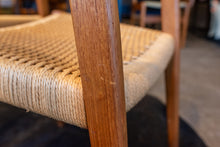 Load image into Gallery viewer, Vintage Niels Møller Model 71 Dining Chairs x 4