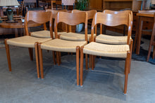 Load image into Gallery viewer, Vintage Neils Møller Model 71 Dining Chairs - set of Six