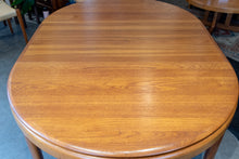 Load image into Gallery viewer, Vintage Round Solid Teak Bramin Dining table with Leaf