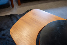 Load image into Gallery viewer, Vintage RS Associates Martinin Side Table