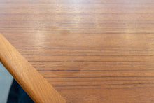 Load image into Gallery viewer, Vintage Teak Polygonal Table with Two Leaves
