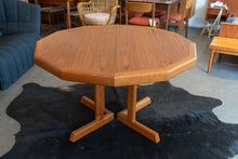 Load image into Gallery viewer, Vintage Teak Polygonal Table with Two Leaves
