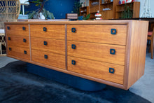 Load image into Gallery viewer, Restored VIntage RS Associates Nine Drawer Dresser with Optional Mirrors