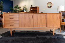 Load image into Gallery viewer, Canadian Made Vintage Teak Sideboard