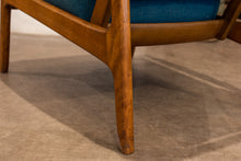 Load image into Gallery viewer, Vintage FD-109 Ole Wanscher for France & Daverkosen Lounge Chair