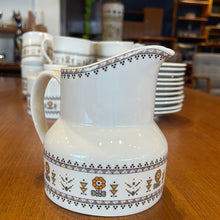 Load image into Gallery viewer, Royal Doulton Kimberly China Set - 26 Piece