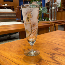 Load image into Gallery viewer, Vintage 1950&#39;s Libbey Pilsner Glass - Frosted White &amp; Gold Pine Cones
