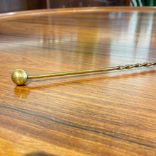 Load image into Gallery viewer, Vintage Brass Candle Snuff
