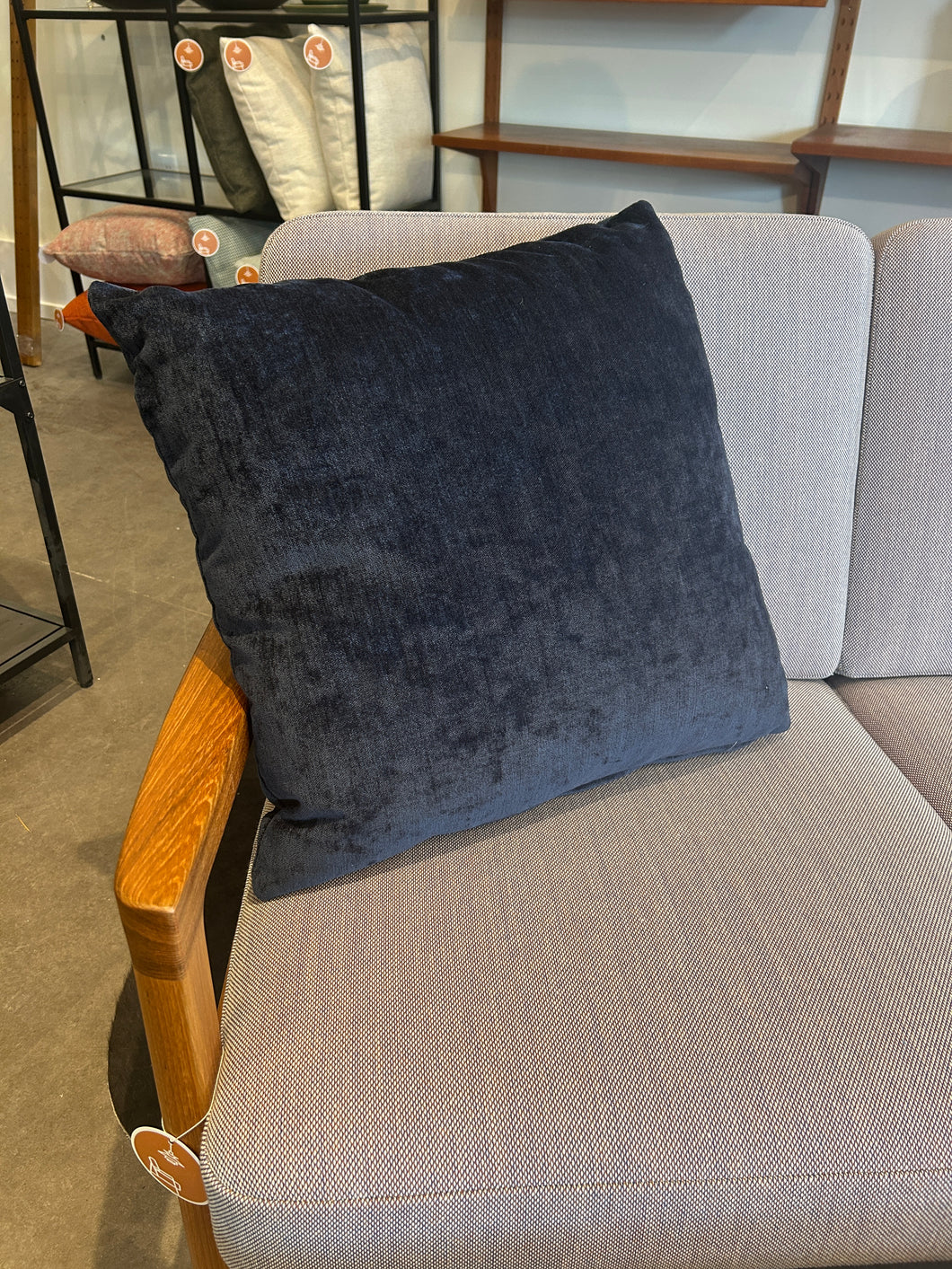20” x 20” Luxury Throw Pillow