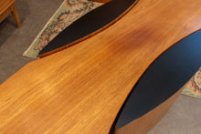 Load image into Gallery viewer, Vintage RS Associates Coffee Table
