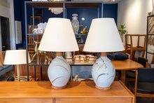 Load image into Gallery viewer, Vintage Ceramic Lamp Pair
