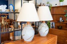 Load image into Gallery viewer, Vintage Ceramic Lamp Pair
