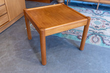 Load image into Gallery viewer, Vintage Domino Mobler Teak Side table
