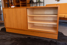 Load image into Gallery viewer, Vintage Teak Hundevad Sideboard/Hutch

