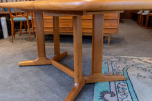 Load image into Gallery viewer, Vintage Teak Pedestal Dining Table

