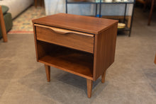 Load image into Gallery viewer, Walnut Nightstand

