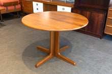 Load image into Gallery viewer, Round Vintage Teak Table
