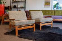 Load image into Gallery viewer, Vintage Komfort Modular Sofa Set

