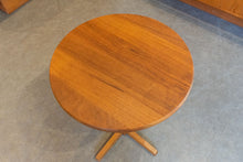 Load image into Gallery viewer, Vintage Solid Teak Side Table
