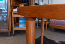 Load image into Gallery viewer, Vintage Teak Dining table with two leaves by Skovmand and Andersen
