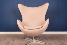 Load image into Gallery viewer, Replica Egg Lounge Chair
