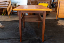 Load image into Gallery viewer, Vintage Teak End Table with Lower Shelf
