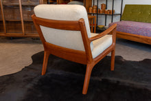 Load image into Gallery viewer, Vintage Teak Ole Wanscher for France and Son Lounge Chair
