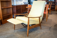 Load image into Gallery viewer, Restored Vintage Milo Baughman Recliner
