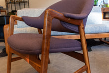 Load image into Gallery viewer, Restored Vintage Walnut Westnofa Accent Chair
