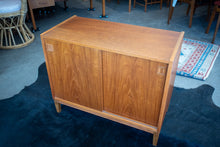 Load image into Gallery viewer, Vintage Teak Record Cabinet / Display Cabinet with Shelves
