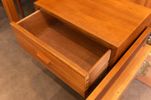 Load image into Gallery viewer, Vintage Teak Queen Platform Bed with Floating Night Stands
