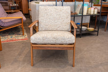 Load image into Gallery viewer, Mid Century Modern Sofa &amp; Chair Set

