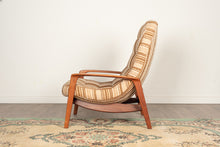 Load image into Gallery viewer, R. Huber Scoop Chair in Original Condition
