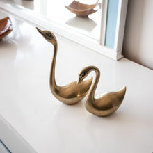 Load image into Gallery viewer, Brass Swan Pair (Large)

