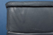 Load image into Gallery viewer, Pair of Ekornes Stresses Recliner and Ottoman
