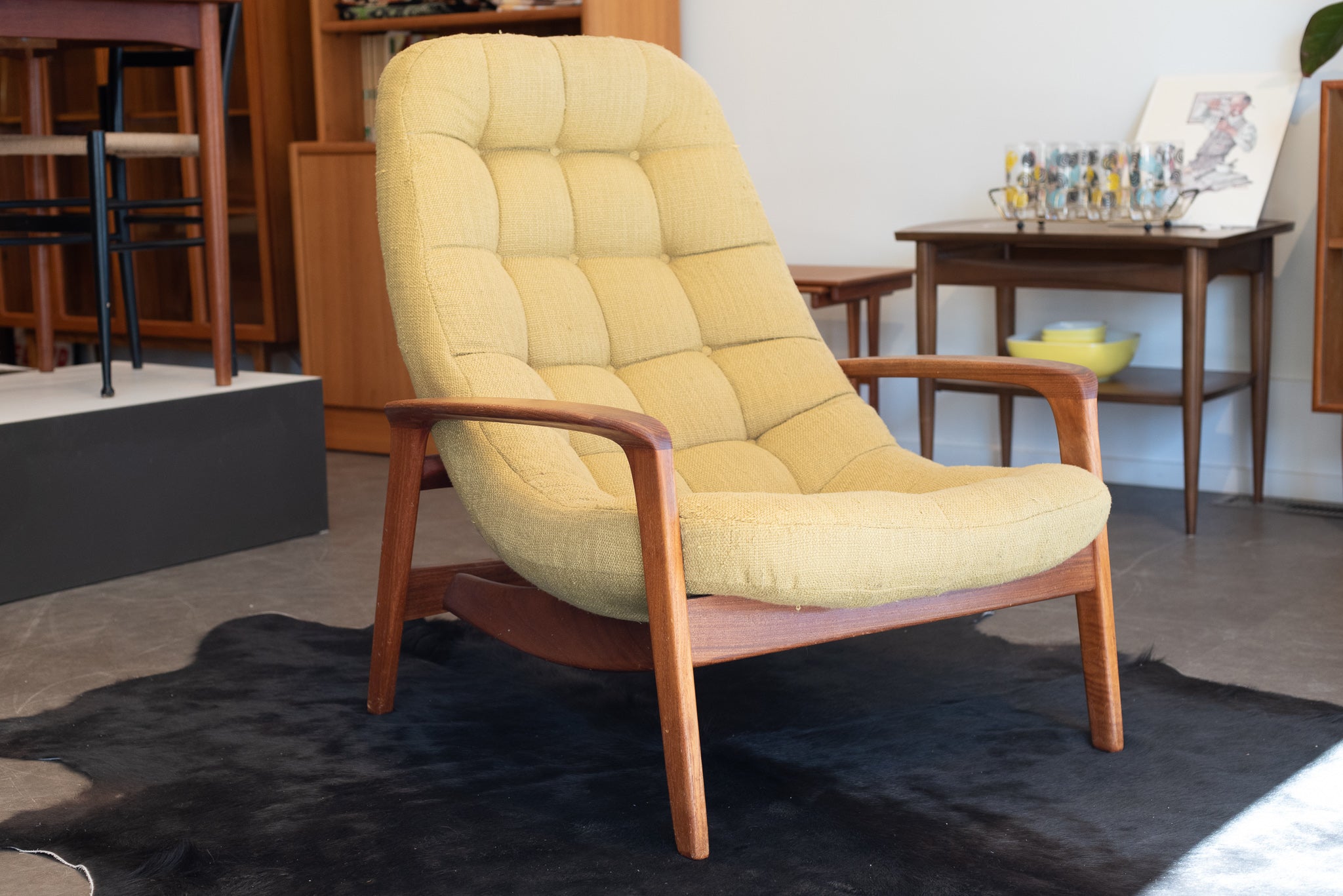 R huber top scoop chair